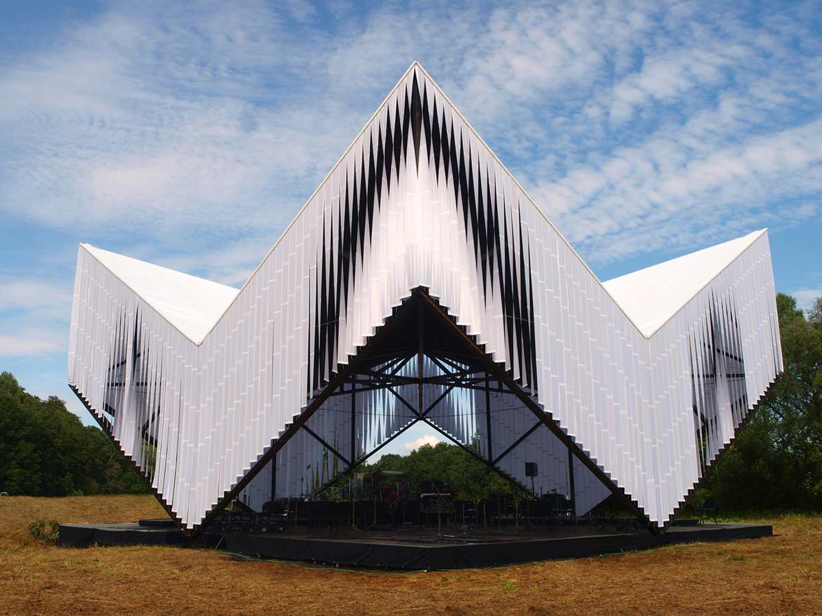 Twisted textile in Nature Concert Hall [534] | filt3rs